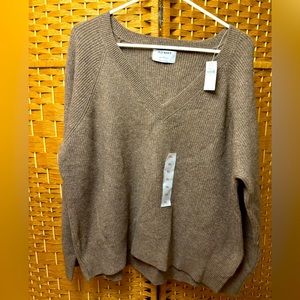 Women’s old navy sweater XL new with tags
